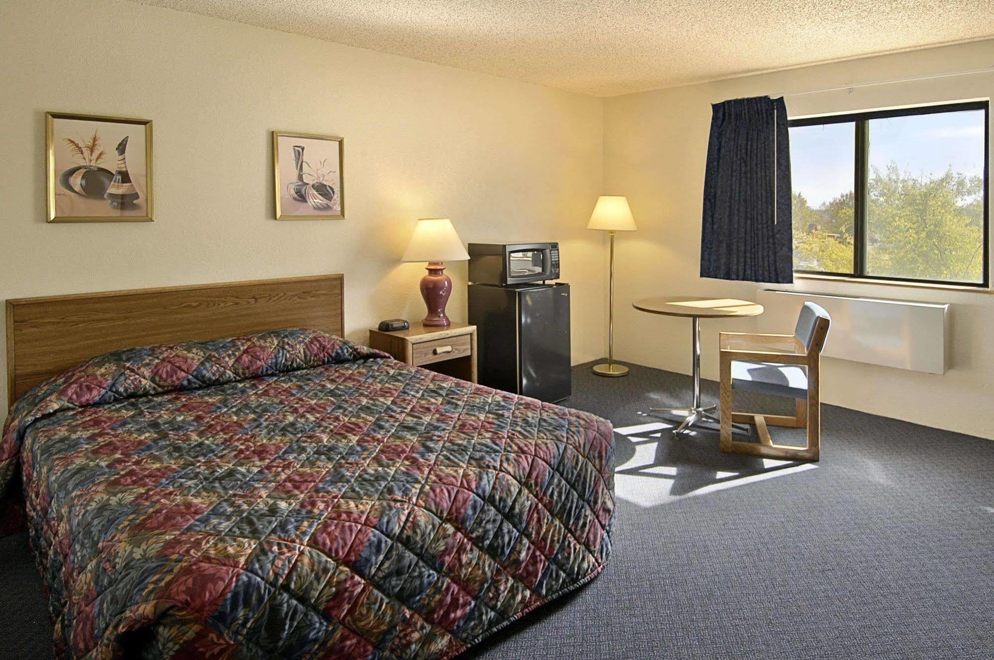 Super 8 By Wyndham Vacaville Εξωτερικό φωτογραφία