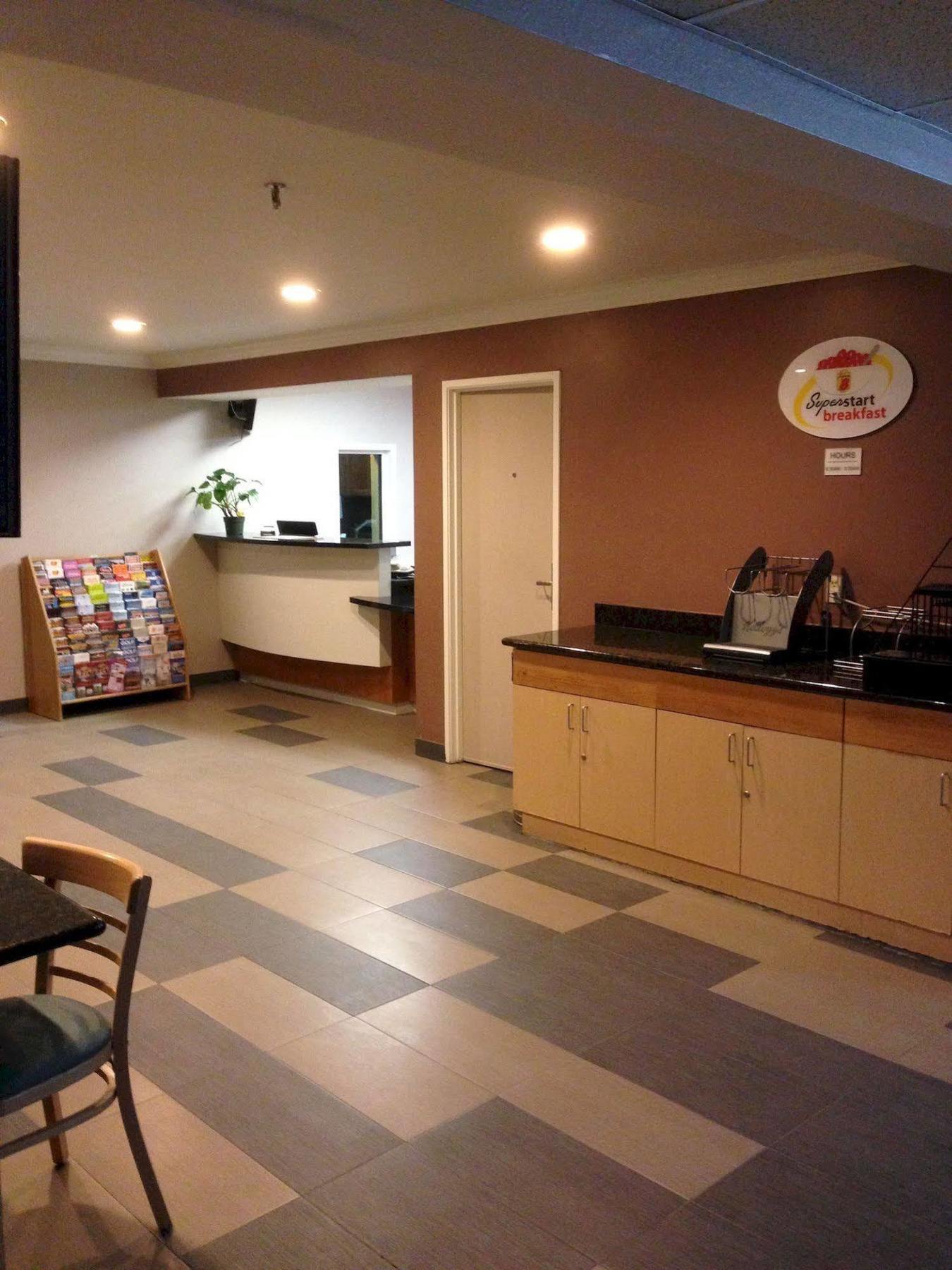 Super 8 By Wyndham Vacaville Εξωτερικό φωτογραφία